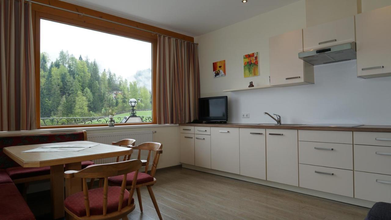 Appartementhaus Sennhuettn Финкенберг Екстериор снимка
